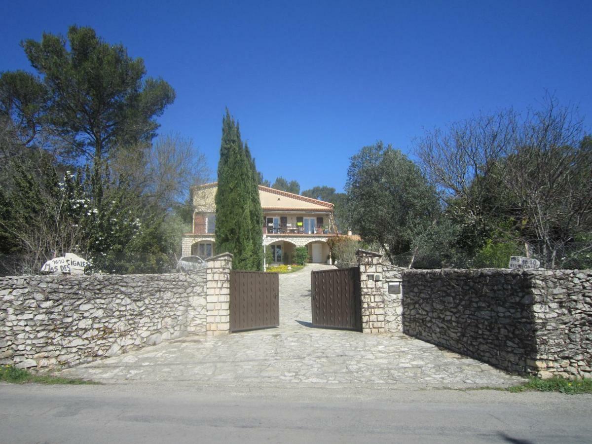 Les Gites du Mas des Cigales Nîmes Extérieur photo